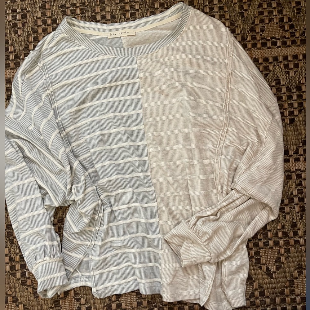 Boutique blu pepper striped top
